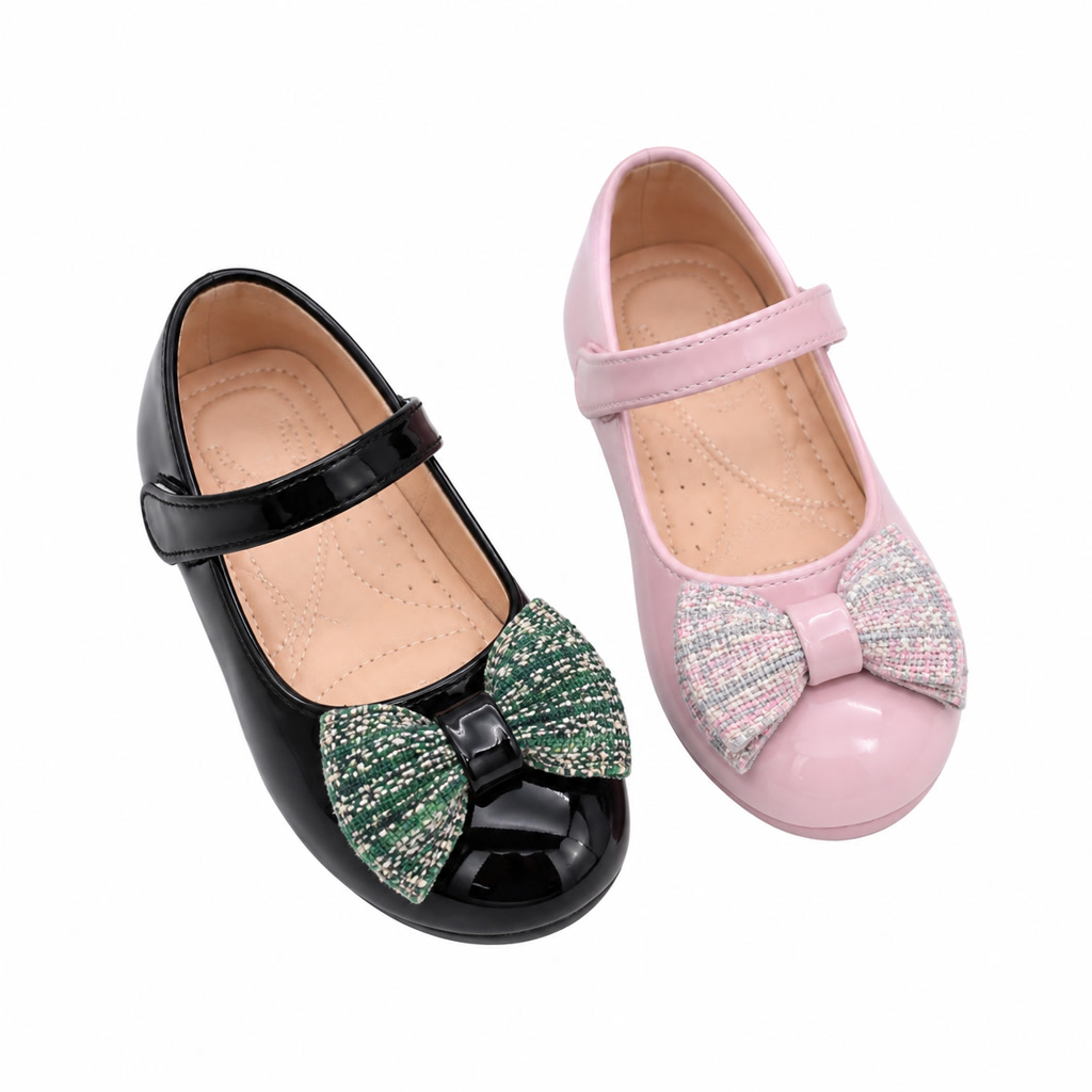 Zapato de charol para niña con moño a rayas y correa lisa