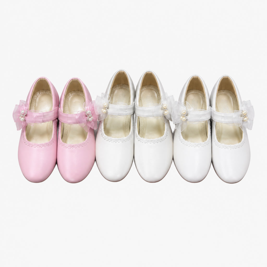 Zapato de charol para niña con flor grande y correa lisa